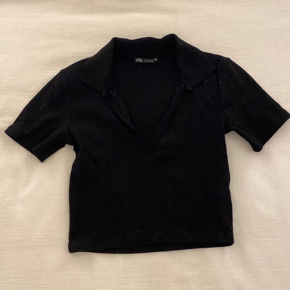 Zara Black Collared VNeck Short Sleeve Crop